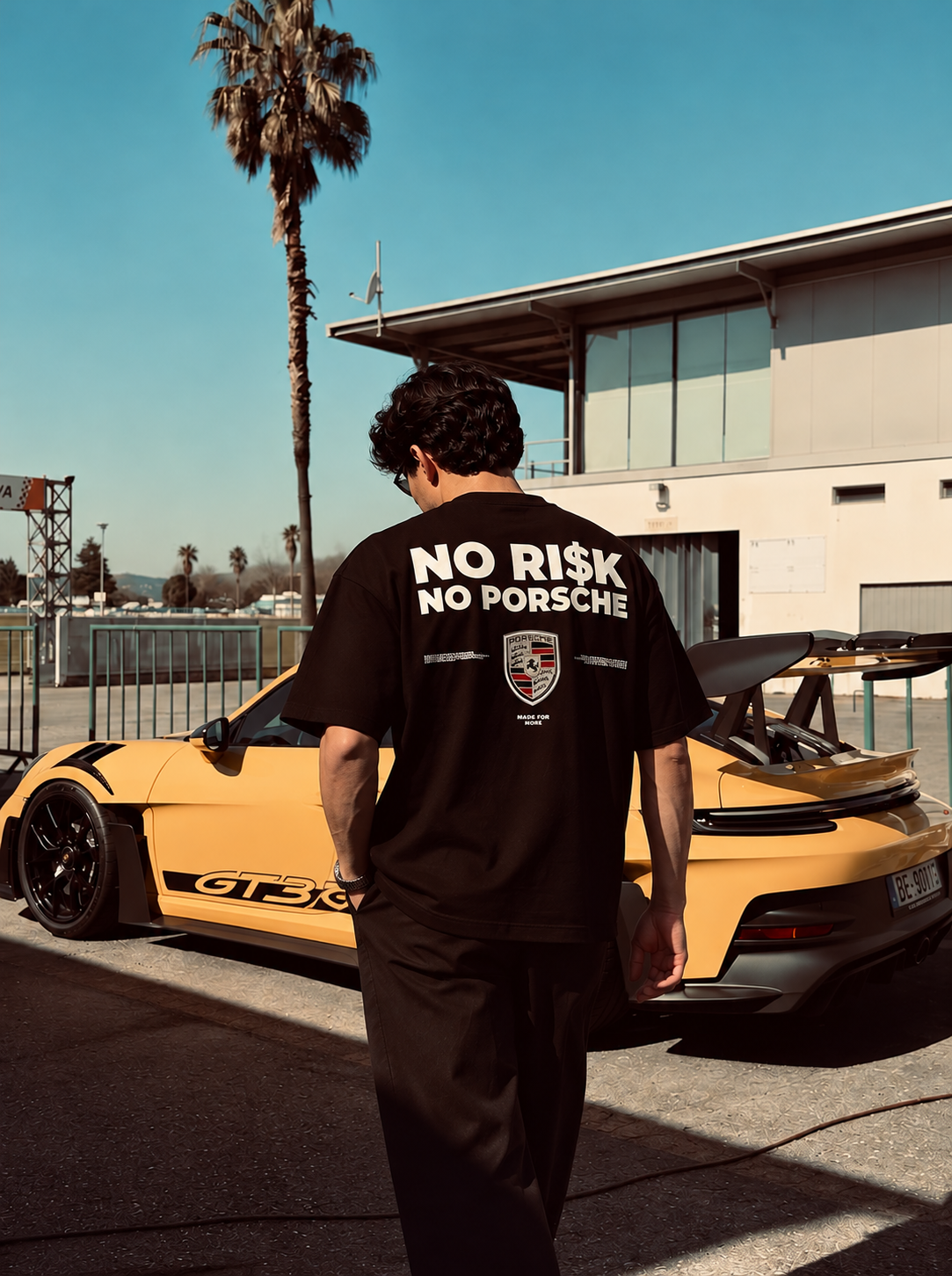 NO RISK, NO PORSCHE — Oversized Tee