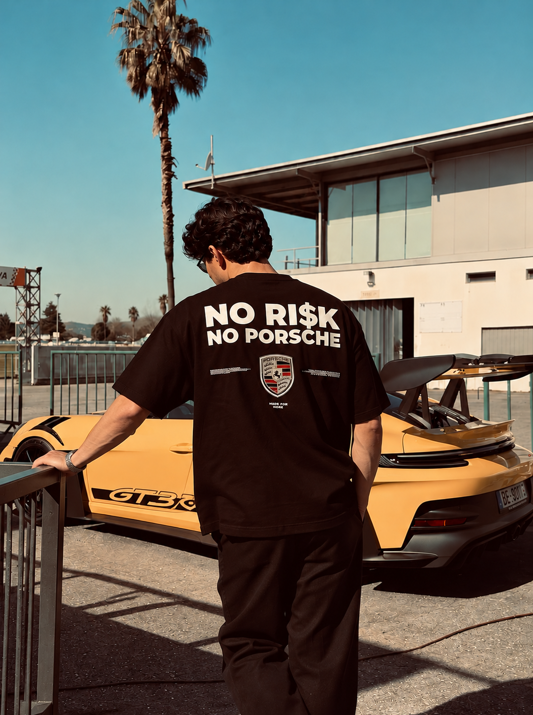 NO RISK, NO PORSCHE — Oversized Tee